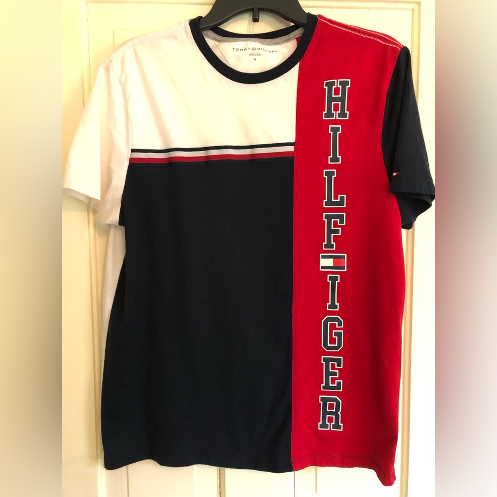 Tommy Hilfiger Colorblock Short‑Sleeve Tee in Red, Navy & White